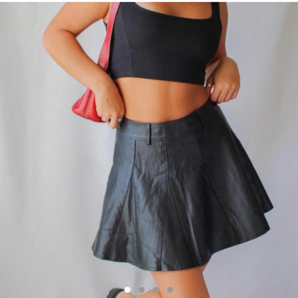 leather mini pleated skirt